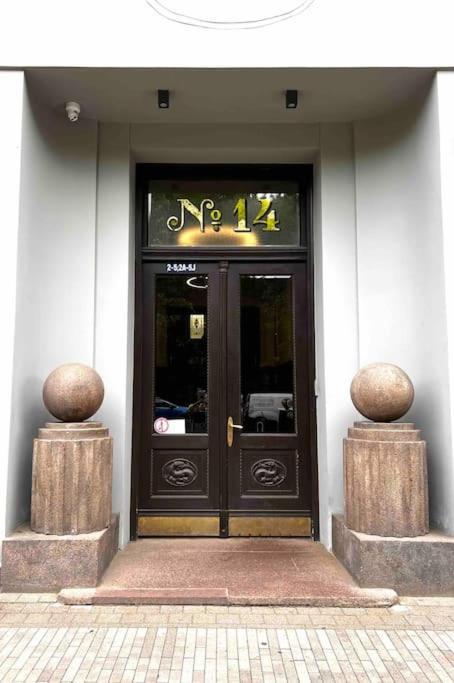 Studio Apartment In The Center Of Рига Екстериор снимка